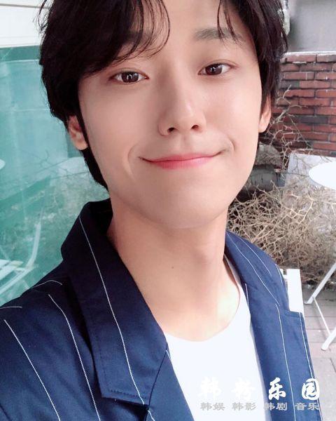 新剧《18 again》金荷娜,尹相铉,李到晛阵容坚强