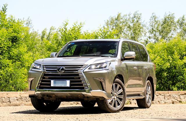 133万提了雷克萨斯lx570,开了8690公里,车主有话说