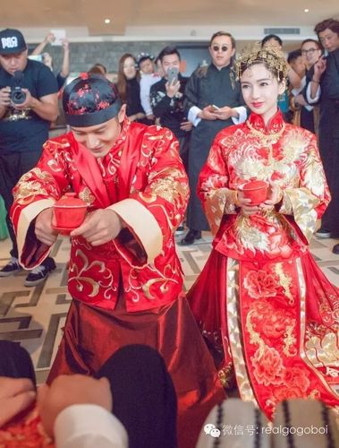 angelababy黄晓明大婚 揭秘最奢华明星婚纱照