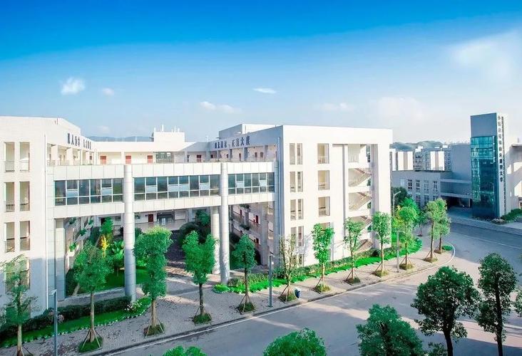 权威发布 | 重庆工程学院2020年报考指南