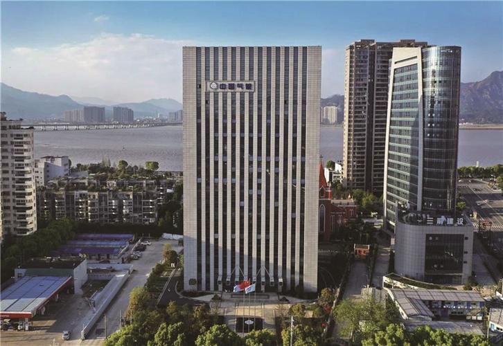 27平方米. 温州银行瓯海大楼建设工程,位于娄东大街与商汇路交叉口.