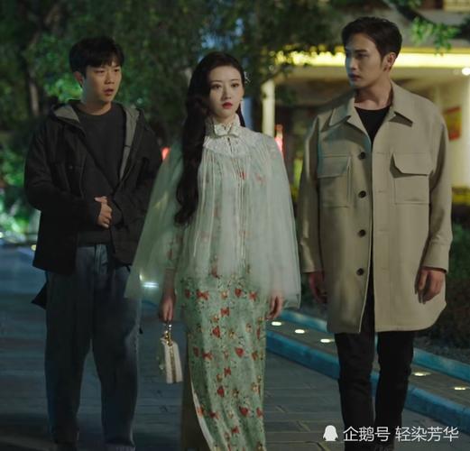 《司藤》景甜旗袍秀,网友大呼:早这样穿早就红透半边天了!