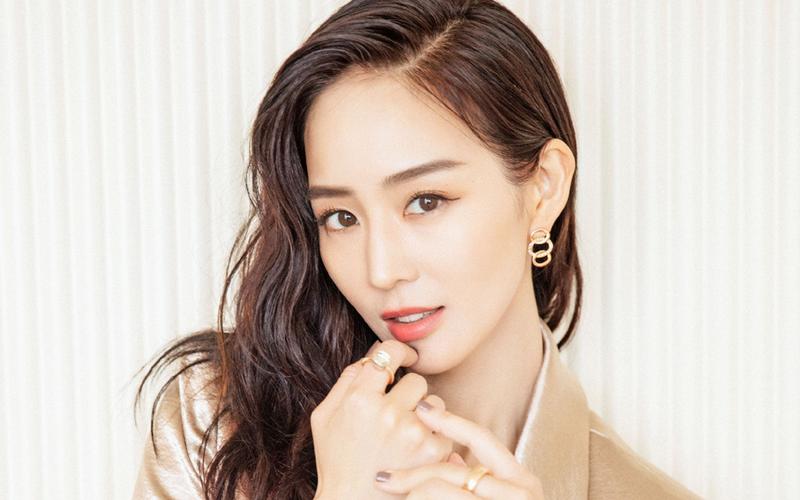 张钧甯成熟妩媚写真桌面壁纸高清大图预览1920x1200