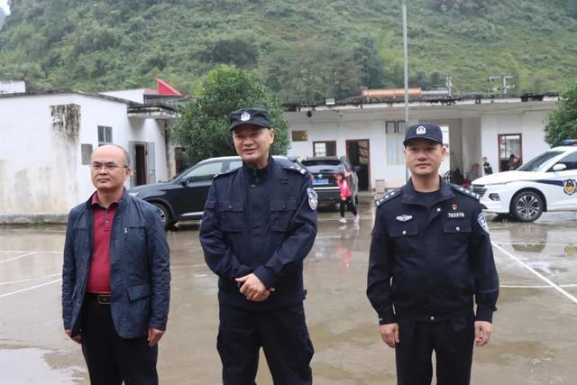 靖西市,田林县公安局领导慰问看望边境一线执勤的民辅警