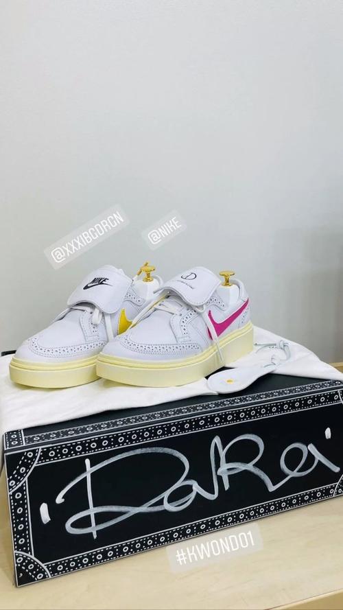 最新朴山多拉ins晒权志龙联名鞋67676767