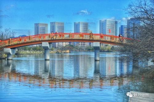 九龙湖 庞辉斌 摄