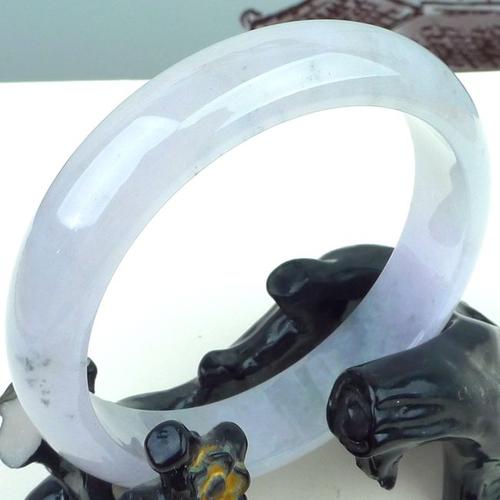 注胶的翡翠手镯对身体有害吗