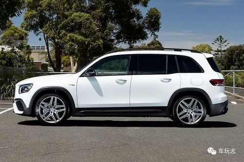奔驰(mercedes-benz)的amg部门已将其扳手转向了家庭友好型七座glb