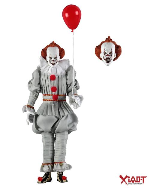 neca 8" clothed action figure《小丑回魂(2017)》潘尼怀斯 8 吋人偶