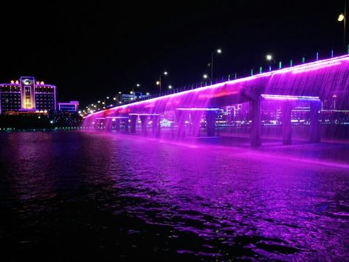 美丽的容县夜景