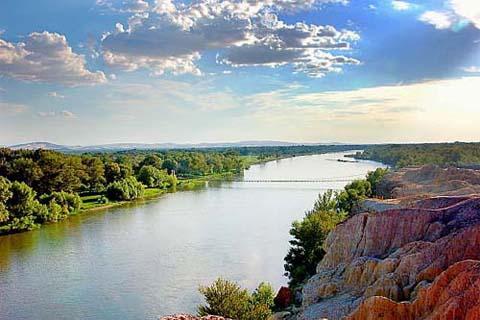  p>勒拿河(英语:lena;俄语:Лена;雅库特语:  л    нэ),属