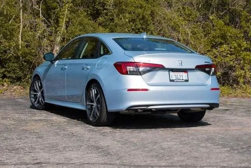 2022款本田思域别光看它像一辆小雅阁呀