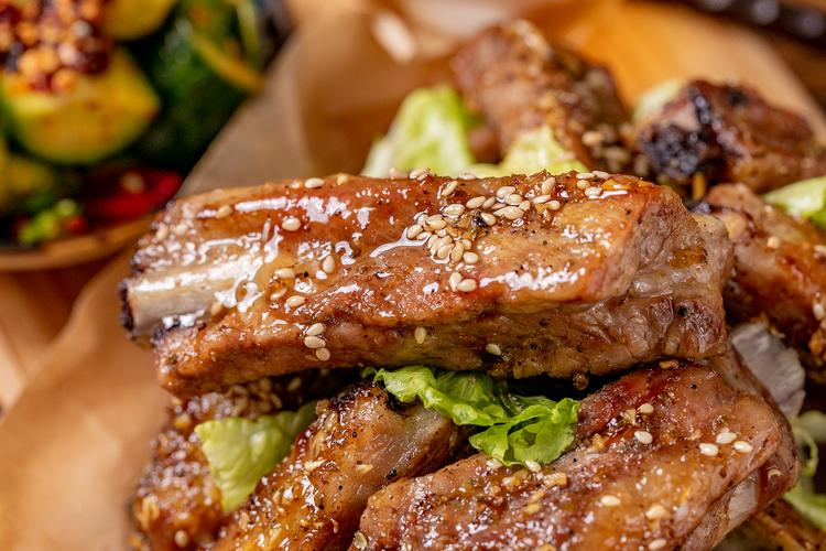 椒盐烤排骨的做法