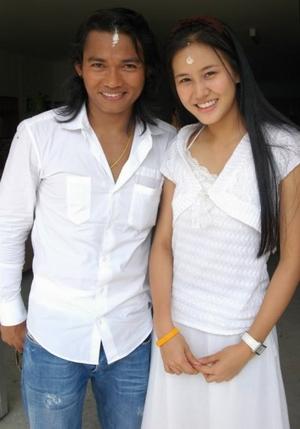 编辑本段  【其他介绍】  托尼贾有着扎实的功夫根基.