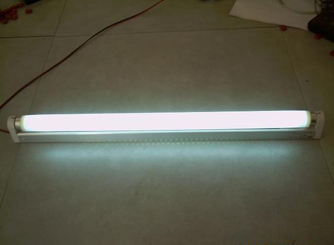 led日光灯