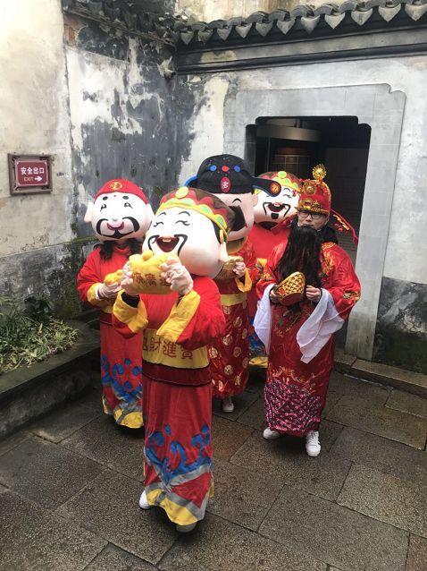 大年初五迎财神,来甪直古镇看"五福财神"巡游喽!