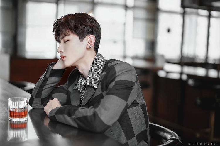 《白敬亭邢克垒》《白敬亭你是我的城池营垒》《白敬亭庄小栋.