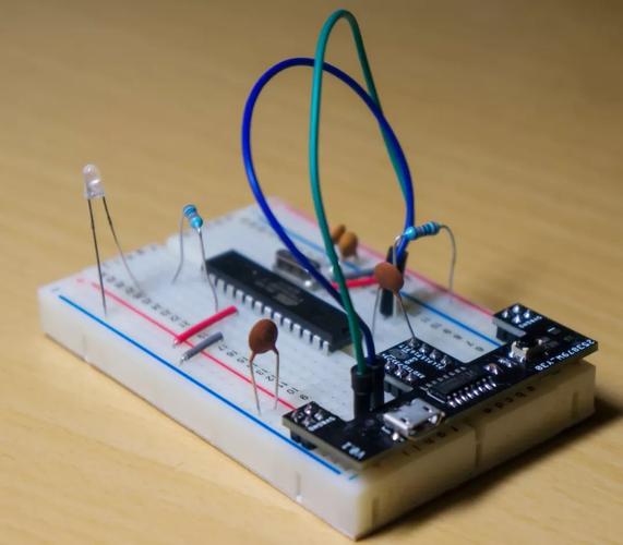 arduino mega2560引脚图_面包板arduino