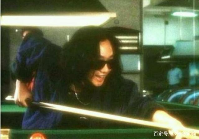 黄家驹不够时尚?来看看他的各式发型,最后一张是亮点!