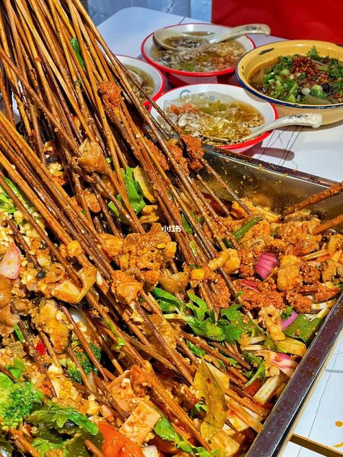 昆明·川二姐油卤串串97不要告诉我还没吃