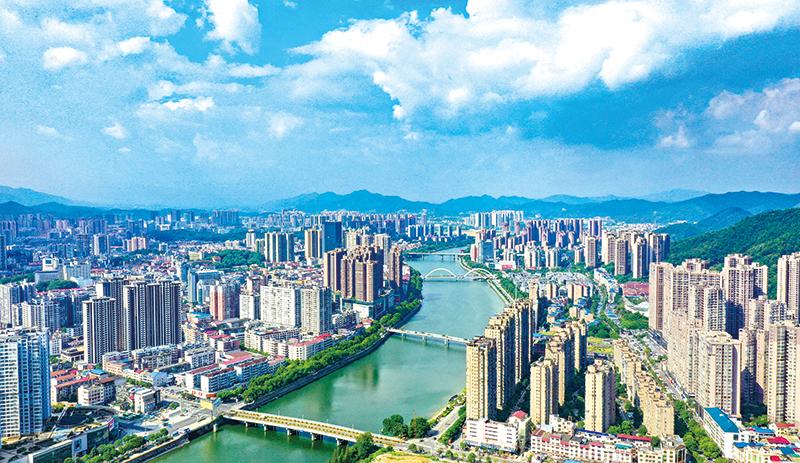 攻坚克难铸辉煌 乘风破浪谱新篇——迎接浏阳市第十三