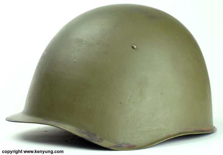 广州资深收藏家藏品51--二战苏联ssh39钢盔(库存品)