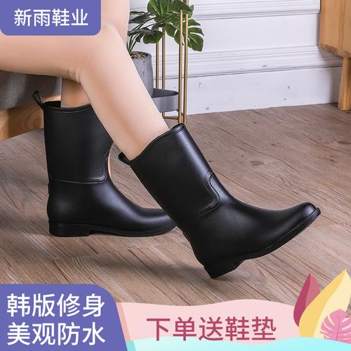 纯色女式中筒雨靴成人耐油仿皮套筒水鞋平跟耐酸碱防水劳保雨鞋