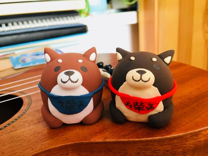 黏土捏的柴犬君