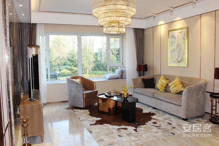 合能铂悦府样板间图