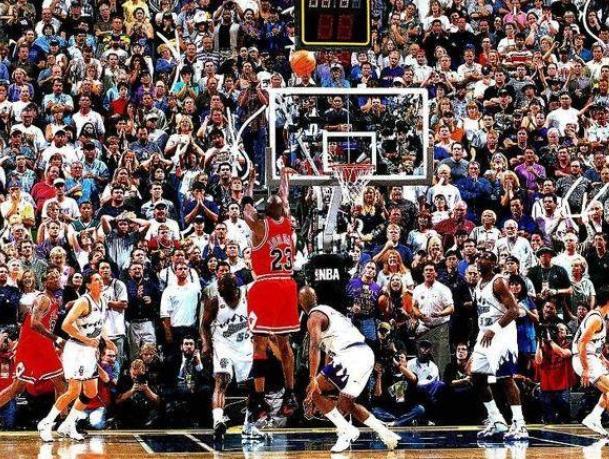 乔丹关键球实力有多强?季后赛4大疯狂绝杀,骑士爵士2度遭殃!