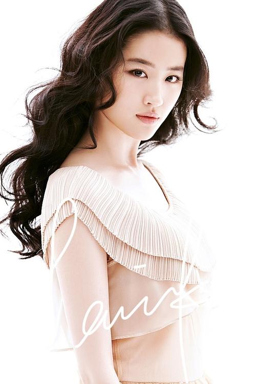 com/s/liuyifei target=_blank class=infotextkey>刘亦菲 /a>香艳