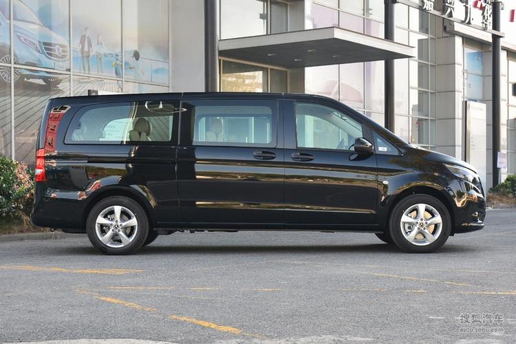 2021款奔驰威霆20t商务版9座