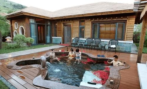 罕见优质铀温泉嵖岈山温泉