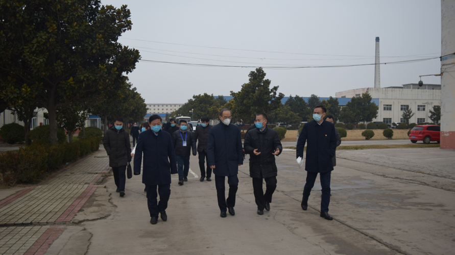 河南省常务副省长黄强一行莅临飘安集团检查指导工作并慰问