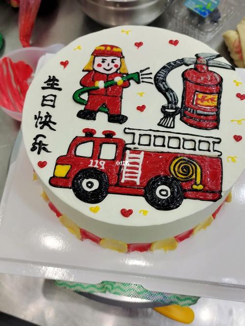 消防员生日蛋糕 #消防员男朋友 #消防车蛋糕_消防员_男朋友_蛋糕_生日