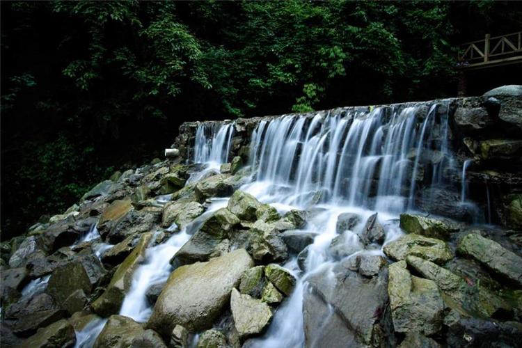 龙泉寺户外旅游网