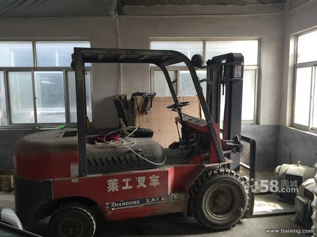 现有莱工叉车一部出售,价格面议