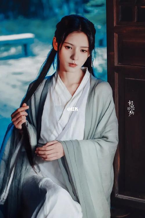 张予曦古装_古装_张予曦_张予曦古装_娱乐_明星娱乐