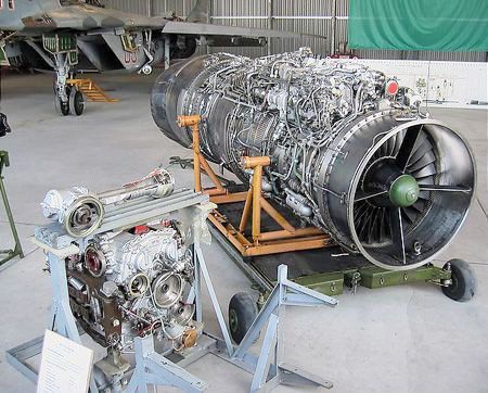 一架枭龙需配5台rd-93 毛子发动机真坑爹