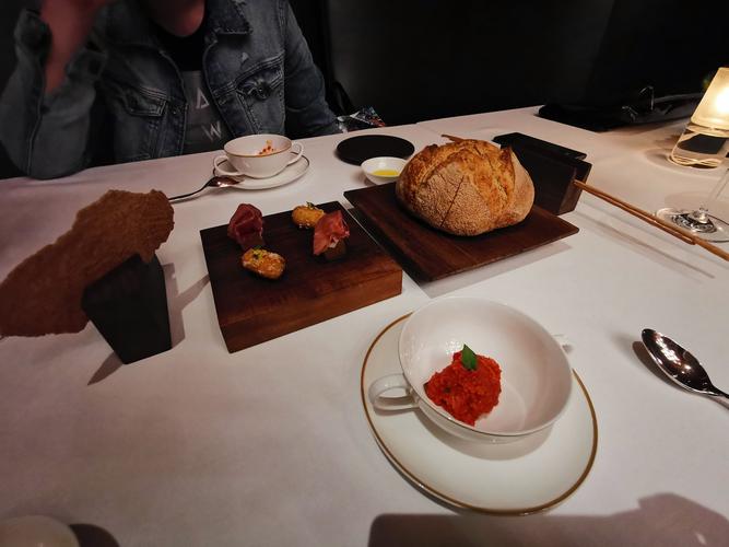 上海宝格丽酒店的米其林餐厅