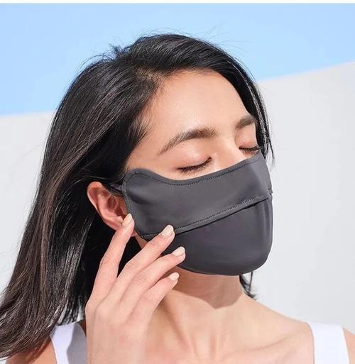 好物| 办公室人手1个的防晒口罩!700 气孔,一戴降5