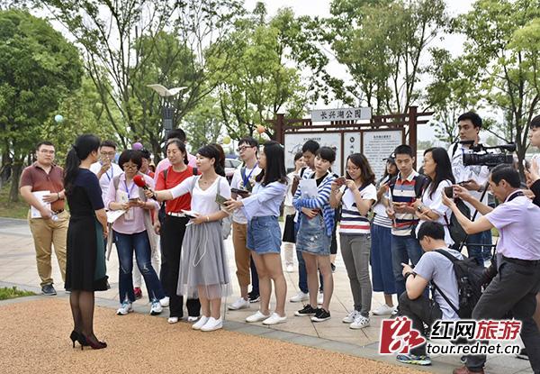 浏阳市副市长詹萍萍:将美丽风光变为脱贫富民产业