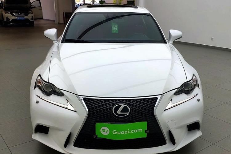 雷克萨斯is 2015款 200t f sport
