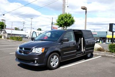 道奇这款mpv配置