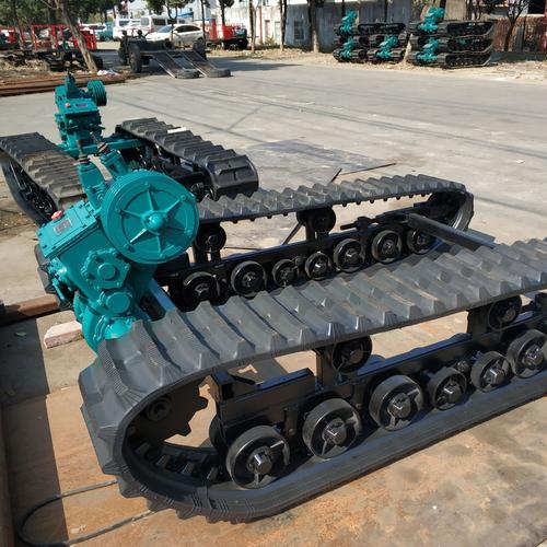 履带底盘-橡胶-液压马达驱动