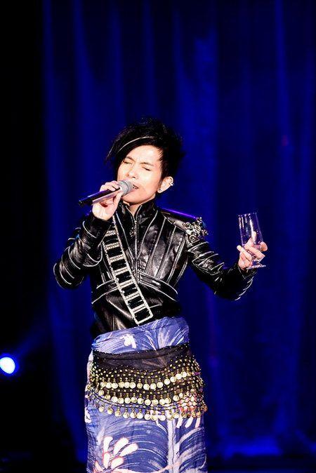 潘美辰与潘协庆同台飙歌 逗趣神模仿爆笑连连