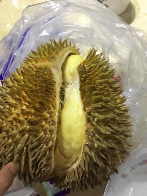 开榴莲盲盒就像赌石,你输了还是赢了?