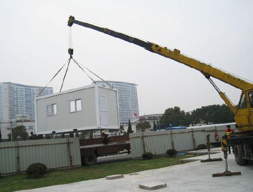 集装箱吊装