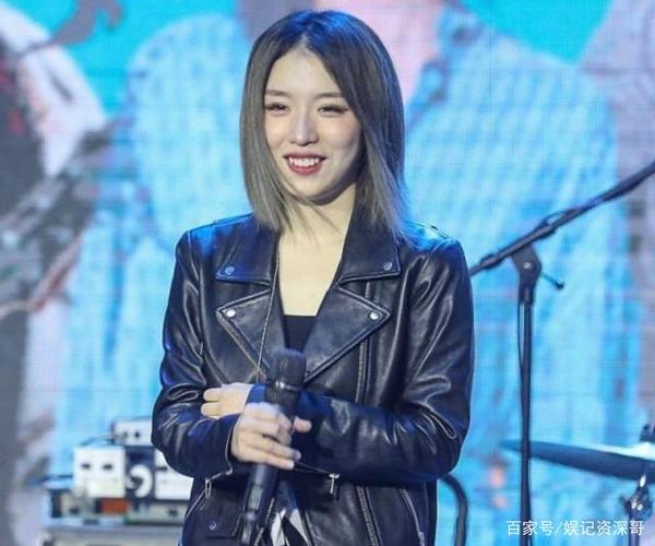 女歌手韩睿"才不配位",飞儿乐队从