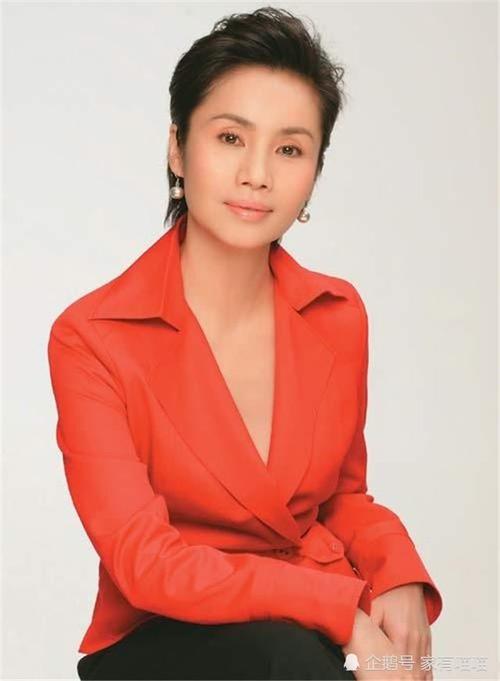 "名门才子"张天蔚:娶二婚带子的央视主播,初见继子便获认可
